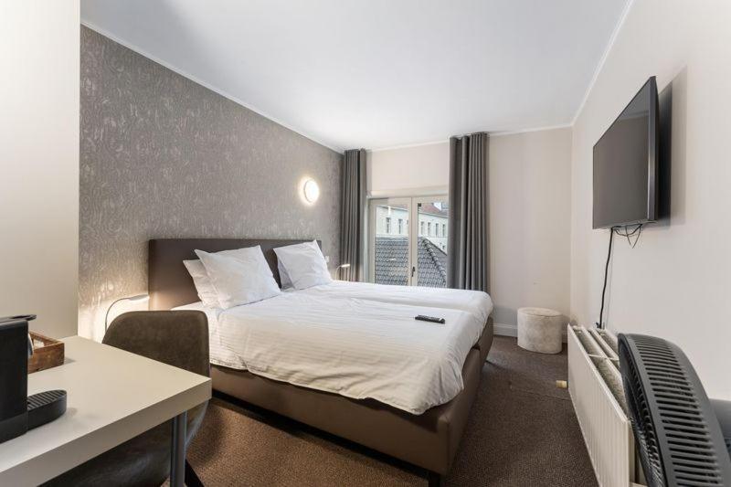 Hotel Karel De Stoute Bruges Exterior photo