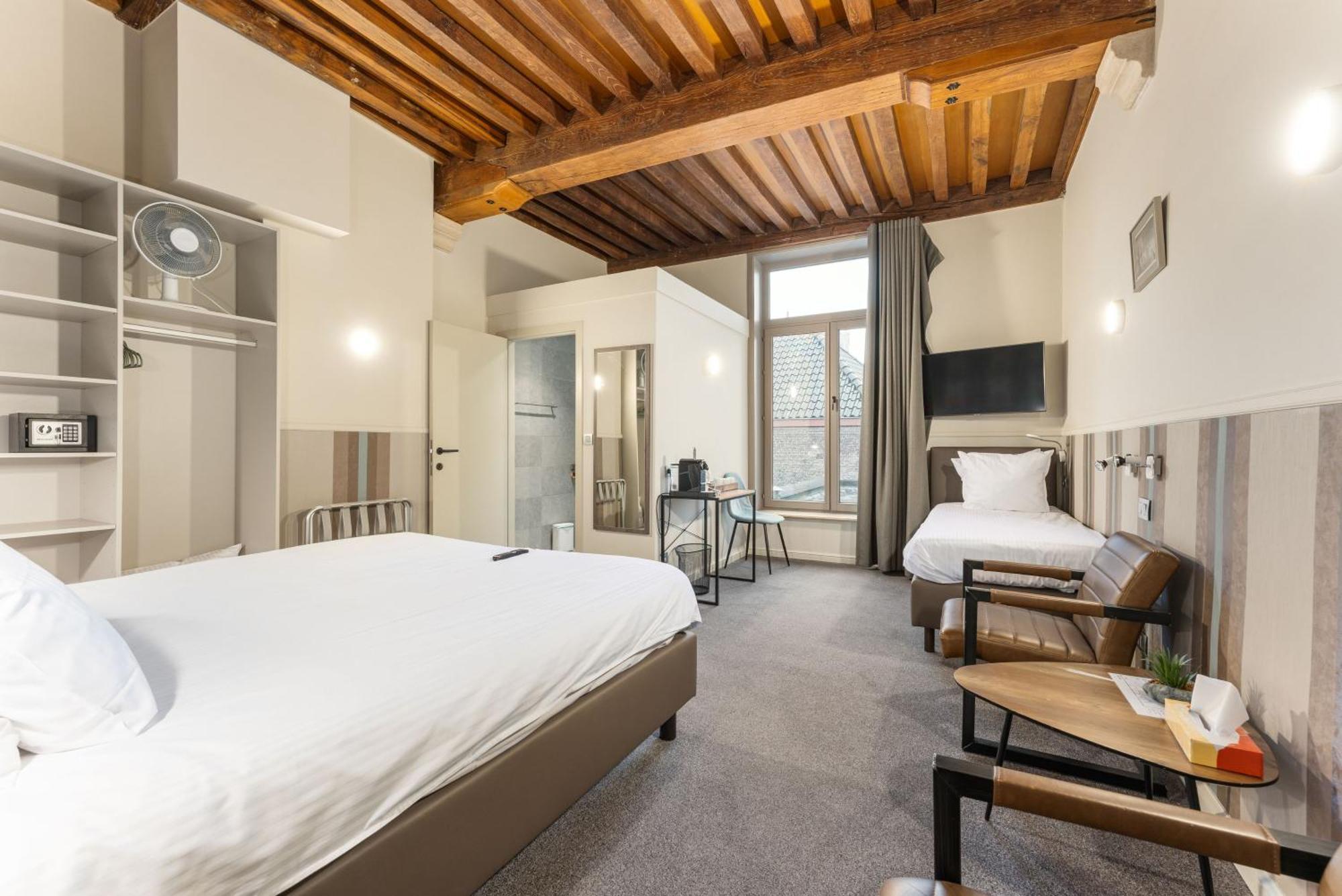 Hotel Karel De Stoute Bruges Exterior photo