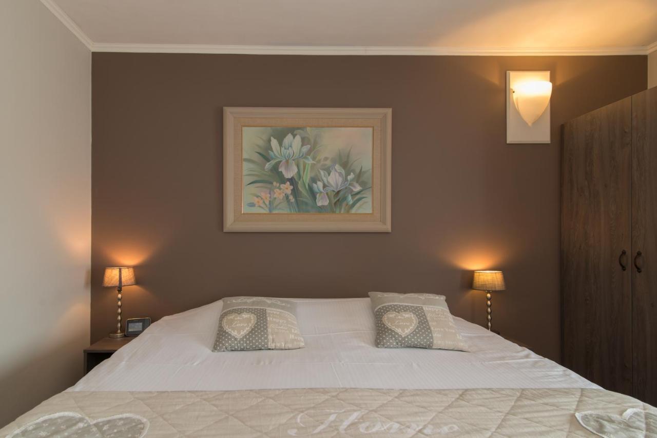 Hotel Karel De Stoute Bruges Exterior photo
